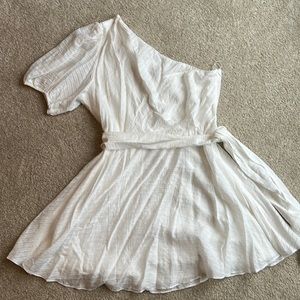 White one shoulder Nine West women’s dress